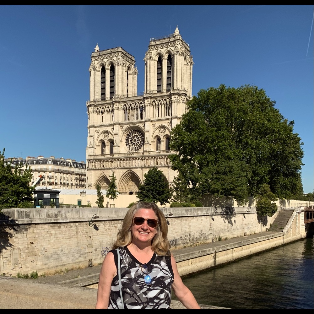 Meet your Posher, Jennifer